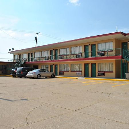 Travel Inn Motel Michigan City Exteriör bild